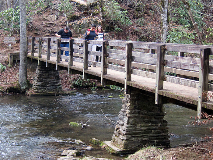 abrams falls trailhead